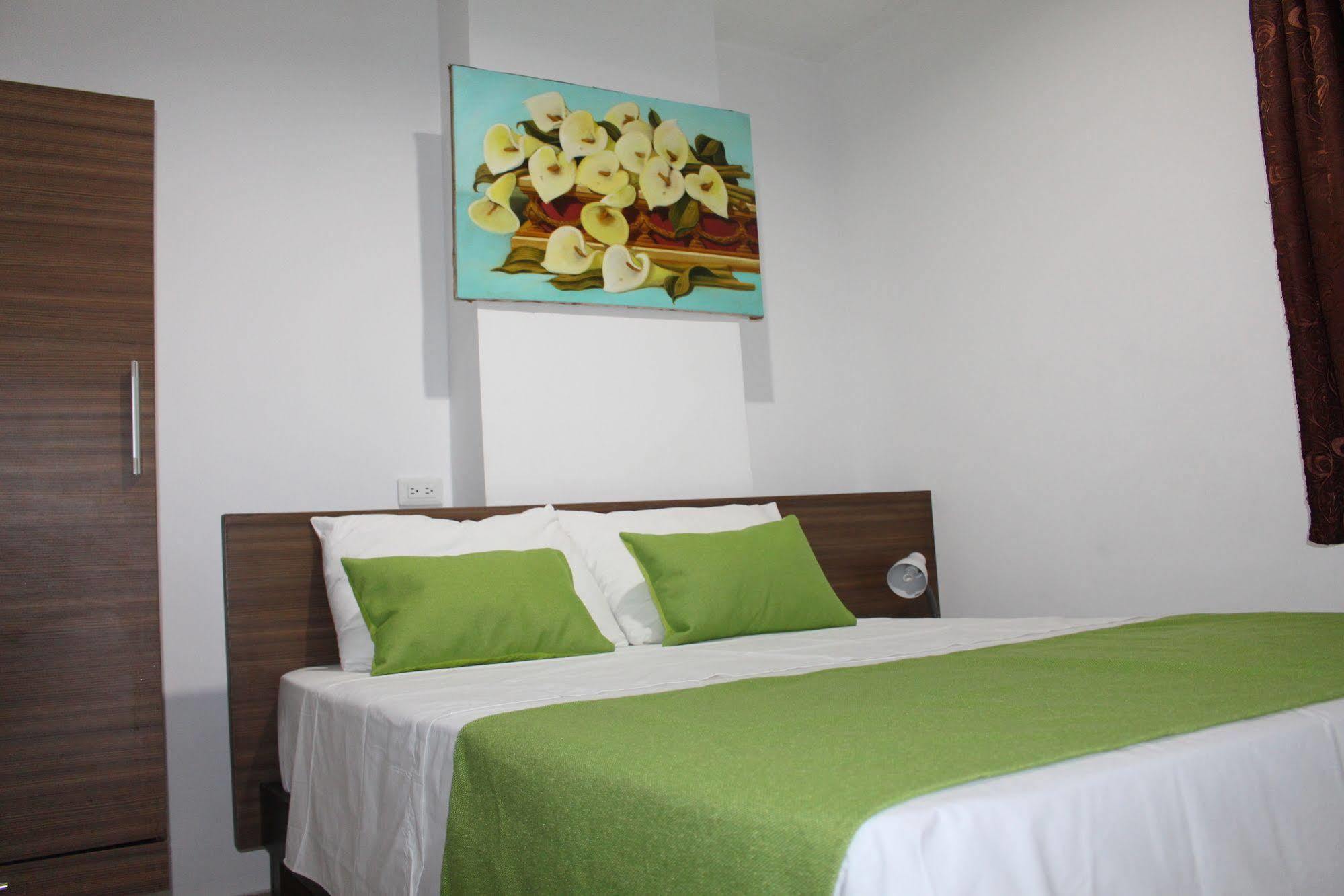 Hotel Ayenda 1501 Metropolitana Plaza Bucaramanga Esterno foto