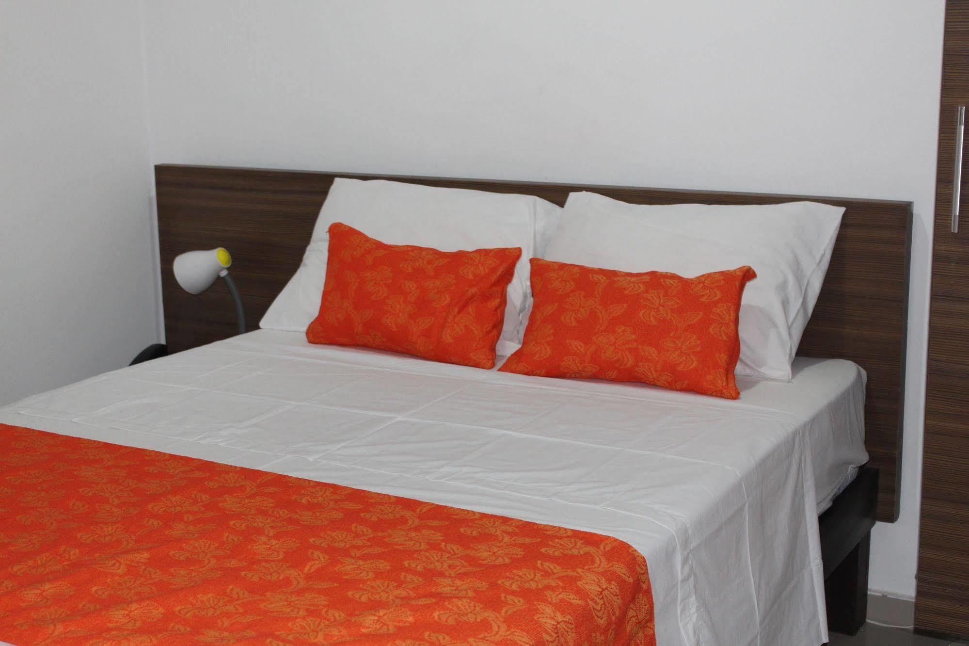 Hotel Ayenda 1501 Metropolitana Plaza Bucaramanga Esterno foto
