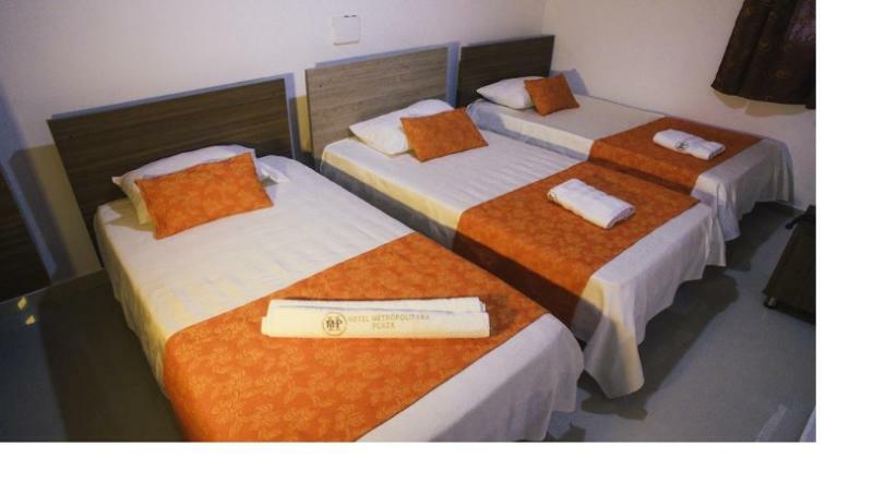Hotel Ayenda 1501 Metropolitana Plaza Bucaramanga Esterno foto